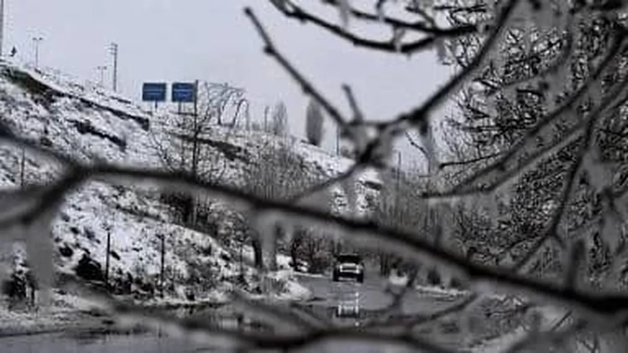 تحذيرات من موجة صقيع وجليد تضرب البلاد وسط أجواء باردة للغاية